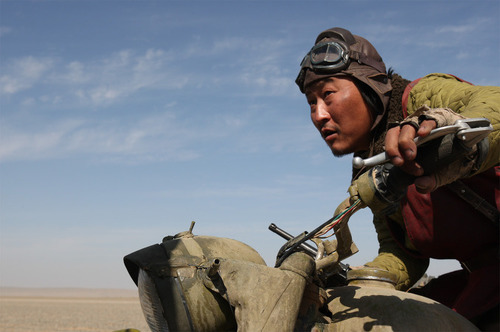 The_Good_The_Bad_The_Weird-009