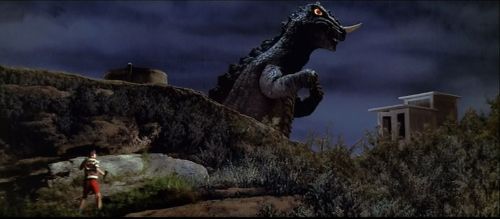 800px-Yonggary_advances