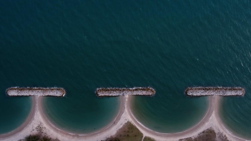 Sea Floors and Mental Walls: A conversation with Patiparn&nbsp;Boontarig